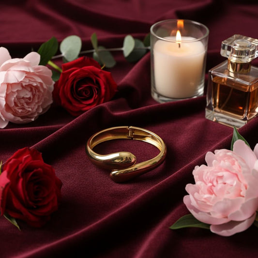 Golden Folding Kada  leaf design